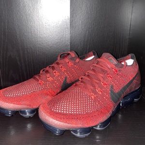 Nike Air Vapormax Flyknit “Dark Team Red”